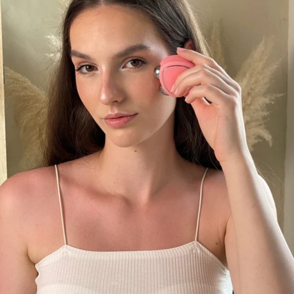 KulSkin Microcurrent Facial Slimming Exercise Device